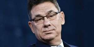 Directorul Pfizer şi-a anulat vizita în Israel din cauză că nu e vaccinat complet contra Covid-19