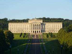 Irlanda mizează pe sprijinul SUA pentru menţinerea stabilităţii politice în Irlanda de Nord
