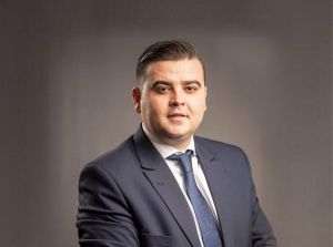 ''Deputaţii PNL şi USR PLUS au votat împotriva impozitării zero a HoReCa''