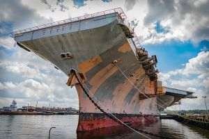 Marinarii de pe o navă abandonată în Portul Constanţa la sfârşitul anului au rămas fără provizii şi au cerut ajutor