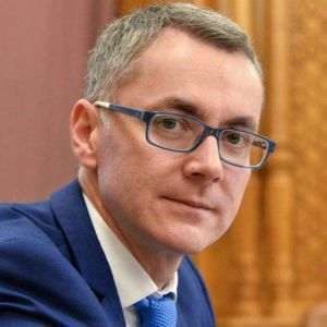 "Ne dorim să avem o soluţie legislativă care să nu cadă nici într-o extremă, nici în alta"