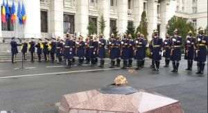 ''România îşi îndeplineşte consecvent, fără ezitare, angajamentele de aliat responsabil''