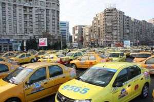 Taximetriştii se plâng la DNA