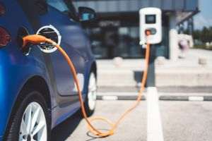Spania acordă subvenţii 800 de milioane euro pentru achiziţionarea de vehicule electrice