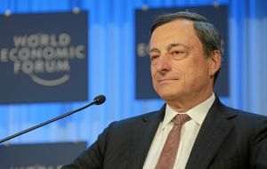 Premierul Mario Draghi anunţă redeschideri treptate în Italia de la sfârşitul lunii aprilie