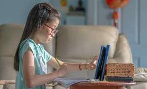 Un eveniment dedicat eLearning va face bilanţul educaţiei online în ţară