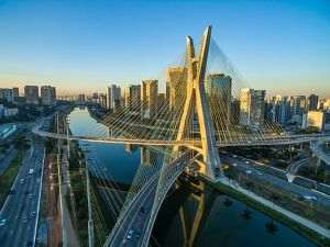 Brazilia a redus bugetul pentru mediu cu 24% faţă de anul trecut