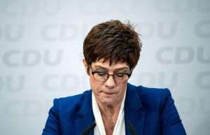 ''Cooperarea militară mai strânsă a UE cu SUA, Canada şi Norvegia va fi un salt cuantic''