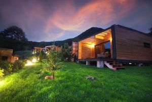 Rentakub: Cererea pentru case de vacanţă şi cabane din România s-a triplat în acest an