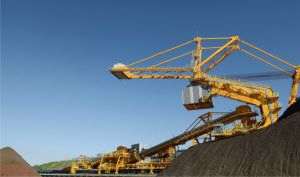 Speranţele de redresare economică duc la niveluri record preţul minereului de fier