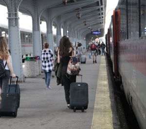 Transportul feroviar de persoane, subvenţionat fără o bază verificabilă