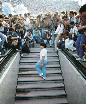 Moartea lui Maradona, urmată de un proces răsunător