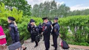 Poliţia rusă a întrerupt un forum al opoziţiei