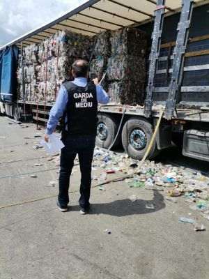Peste 1,5 milioane de lei, amenzi date de Garda de Mediu Buzău