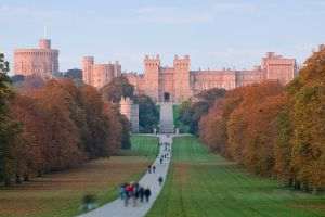 Joe Biden a fost primit de regina Elizabeth a II-a la Castelul Windsor