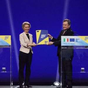 Italia şi Germania au primit undă verde din partea Comisiei Europene pentru planurile de redresare şi rezilienţă