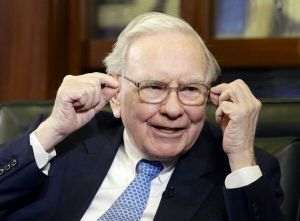 Warren Buffett demisionează din Fundaţia Bill şi Melinda Gates