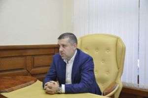 Aşa-zisa limbă moldovenească reaprinde spiritele în campania electorală de la Chişinău