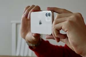 Apple a vândut 100 de milioane de smartphone-uri iPhone 12 în 7 luni
