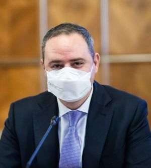 Alexandru Nazare, demis din funcţia de ministru al Finanţelor