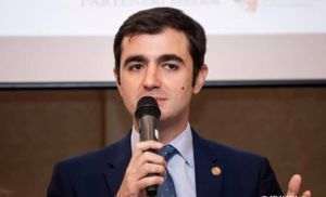 "Sectorul public trebuie să înveţe de la cel privat"