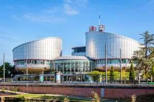 CEDO condamnă Bulgaria pentru că a trimis înapoi în Turcia un jurnalist turc critic la adresa puterii de la Ankara