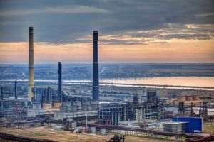 Repornirea instalaţiilor de la Rafinăria Petromidia depinde de volumul lucrărilor de reparaţii