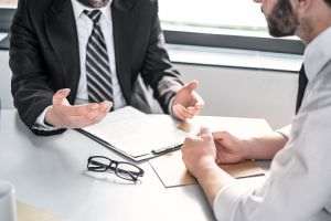  Angajatorii trebuie să îşi informeze noii salariaţi sub 45 de ani cu privire la Pilonul II de pensii private