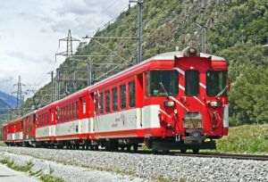 Trenurile ministrului Drulă - insuficiente pentru lipsa actuală de material rulant