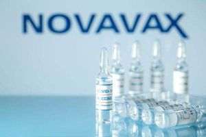 CE a încheiat un contract pentru achiziţia a 200 de milioane de doze de vaccin Novavax