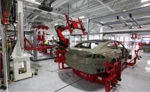Preşedintele Tesla a vândut acţiuni de peste 22 de milioane de dolari