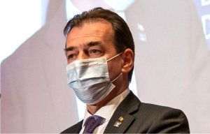"Candidatura mea reprezintă aproape o certitudine a performanţei, cealaltă poate fi cel mult o speranţă, o aventură"