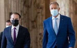  Klaus Iohannis şi Florin Cîţu participă la festivităţile organizate de Ziua Marinei Române