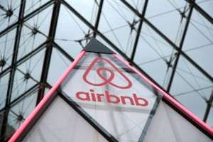 ''Airbnb trebuie să respecte în România reguli clare, care în prezent nu există''