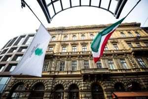 Fitch a confirmat la "A-" ratingul Băncii Internaţionale de Investiţii