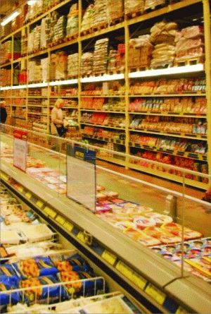 Faţă de anul precedent, exporturile au crescut cu 25,2% la valori exprimate în lei (13,8% la valori exprimate in euro), până la 123,4 miliarde lei (33,6 miliarde euro).