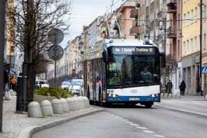 Solaris anunţă începerea livrării celor 11 troleibuze la Târgu Jiu 