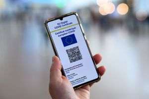 ''Certificatul Covid permite oricui să participe la evenimente''