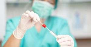 ''Garantat - nu de sâmbătă până luni poţi să produci acest număr de cazuri COVID''