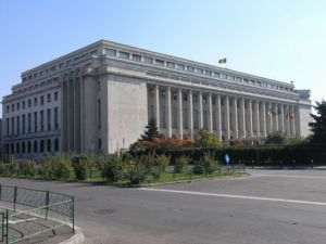 Reprezentanţii patronatelor din transporturi afirmă că vor urmări traseul legislativ al proiectului privind amnistia