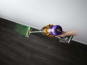 Dyson lansează în România primul aspirator cu tehnologie Laser Detect