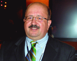 Răzvan Purdilă: "Profitul net pentru 2008 este mai mic decât cel din 2007 pentru că a trebuit să recalculăm împrumuturile în monedă europeană ale societăţii la cursul din ultima zi de tranzacţionare din decembrie 2008, când un euro era cotat la 3,99 lei".