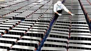 Leon găzduieşte prima fabrică din Peninsula Iberică de reciclare a bateriilor vehiculelor electrice 