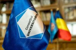 Consorţiul Universitaria militează pentru vaccinarea cadrelor didactice şi a studenţilor