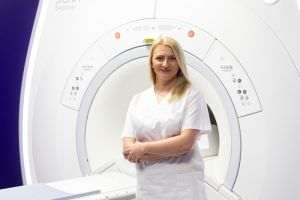 Dr. Diana Manolescu
