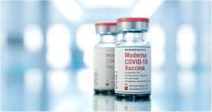 O nouă tranşă de vaccin de la compania Moderna va sosi, mâine, în ţară