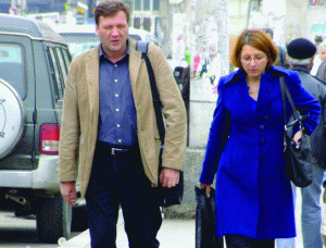 Pentru menţinerea unui deficit bugetar sustenabil trebuie întărit controlul asupra cheltuielilor publice, cu precădere cele curente şi de personal.