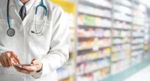 ADRFR salută extinderea serviciilor farmaceutice în farmaciile din România