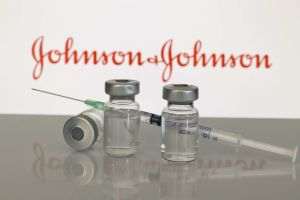 Canada, prima ţară din lume care acordă o autorizaţie completă pentru vaccinul Johnson&Johnson