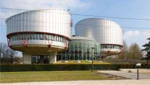 Dreptul la viaţa privată a avocatului, inviolabil